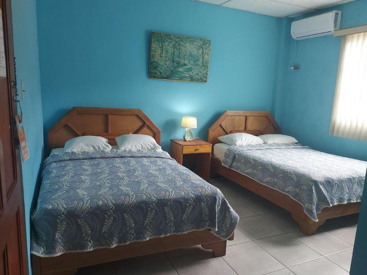 Vista Mar Hotel โบกัสทาวน์ ภายนอก รูปภาพ