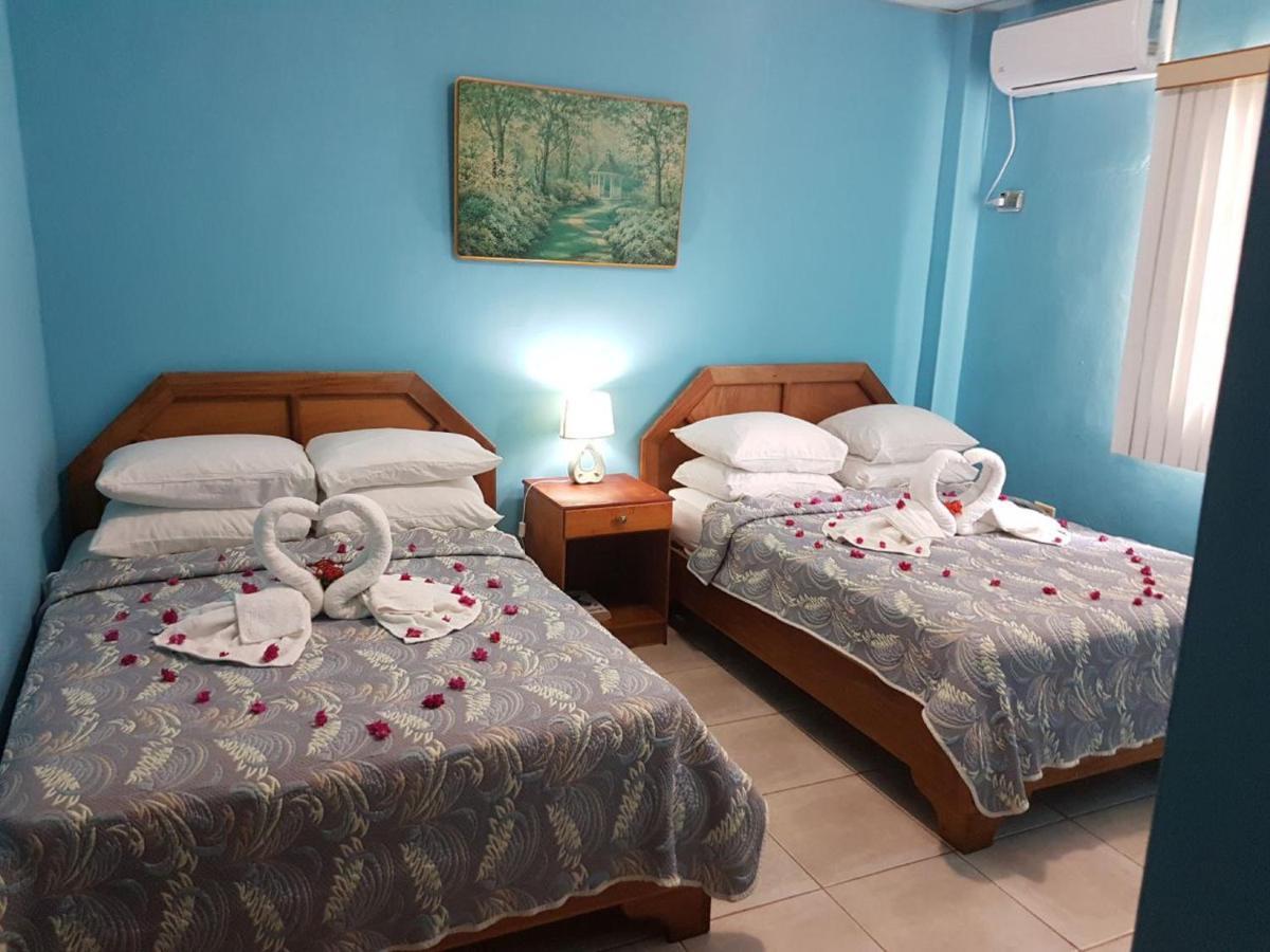 Vista Mar Hotel โบกัสทาวน์ ภายนอก รูปภาพ